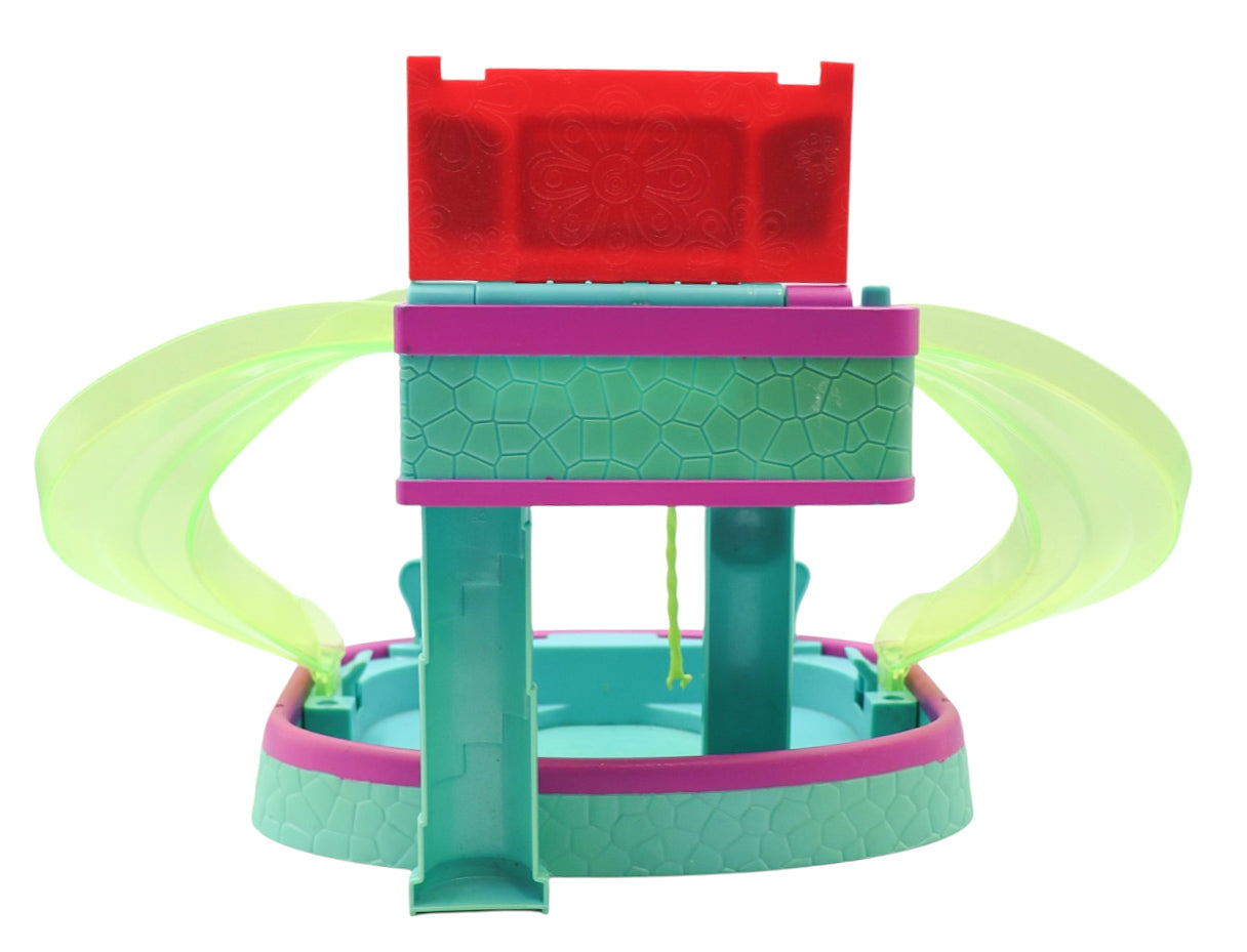 2007 Polly Pocket Ultimate Pool Party playset