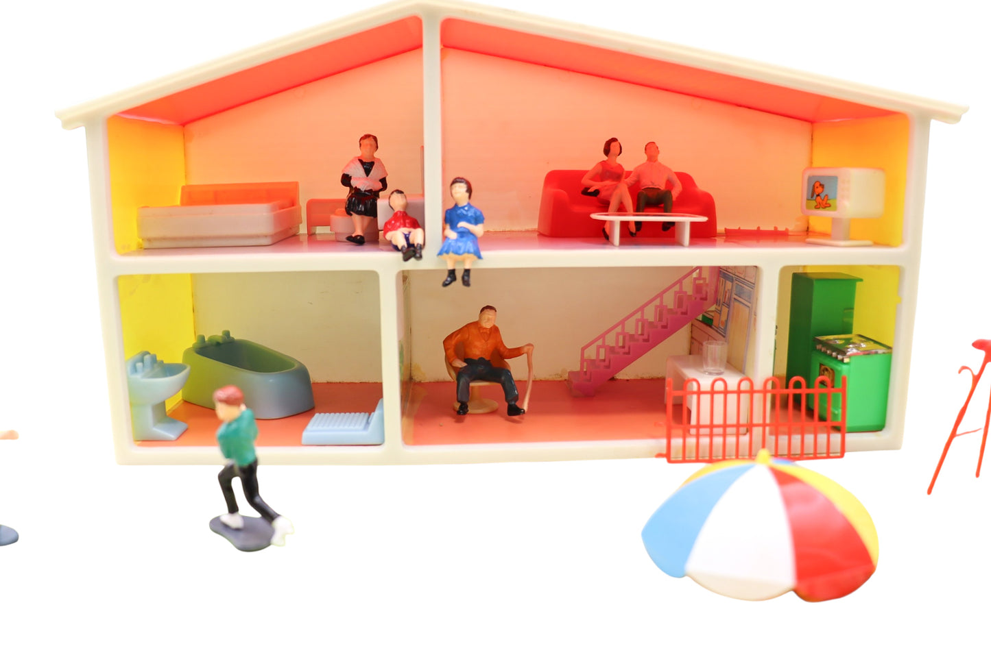 1970s/80s Talentoy Dream House Dollhouse Set