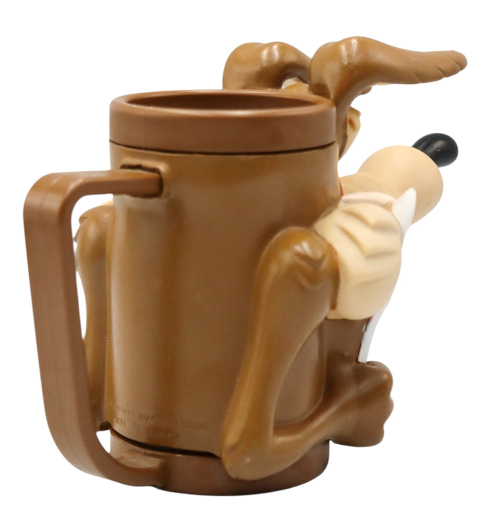 1992 Wile E. Coyote KFC Looney Tunes 3D Mug