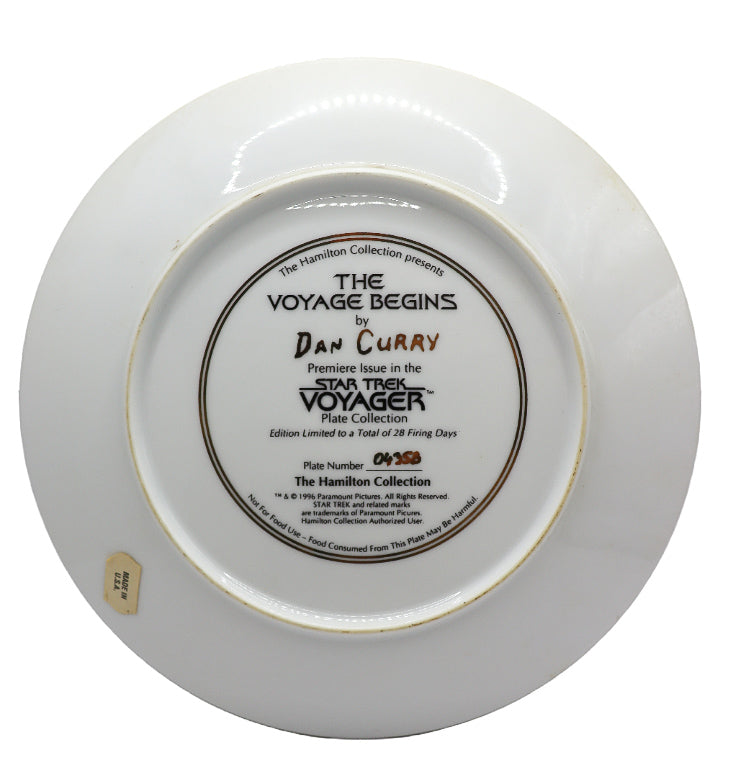 Star Trek Voyager decorative plate The Voyage begins by Dan Curry