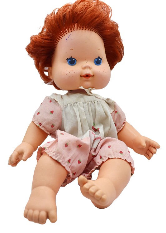 1982 Strawberry shortcake baby doll