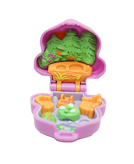 1995 Bluebird Polly Pocket Polly loves bear compact only