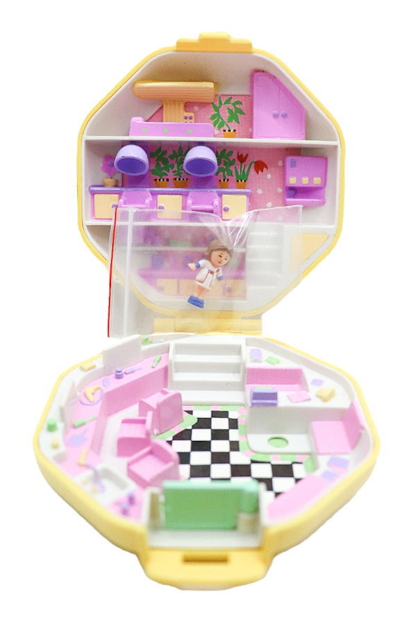 1990 Polly Pocket Polly's hair salon