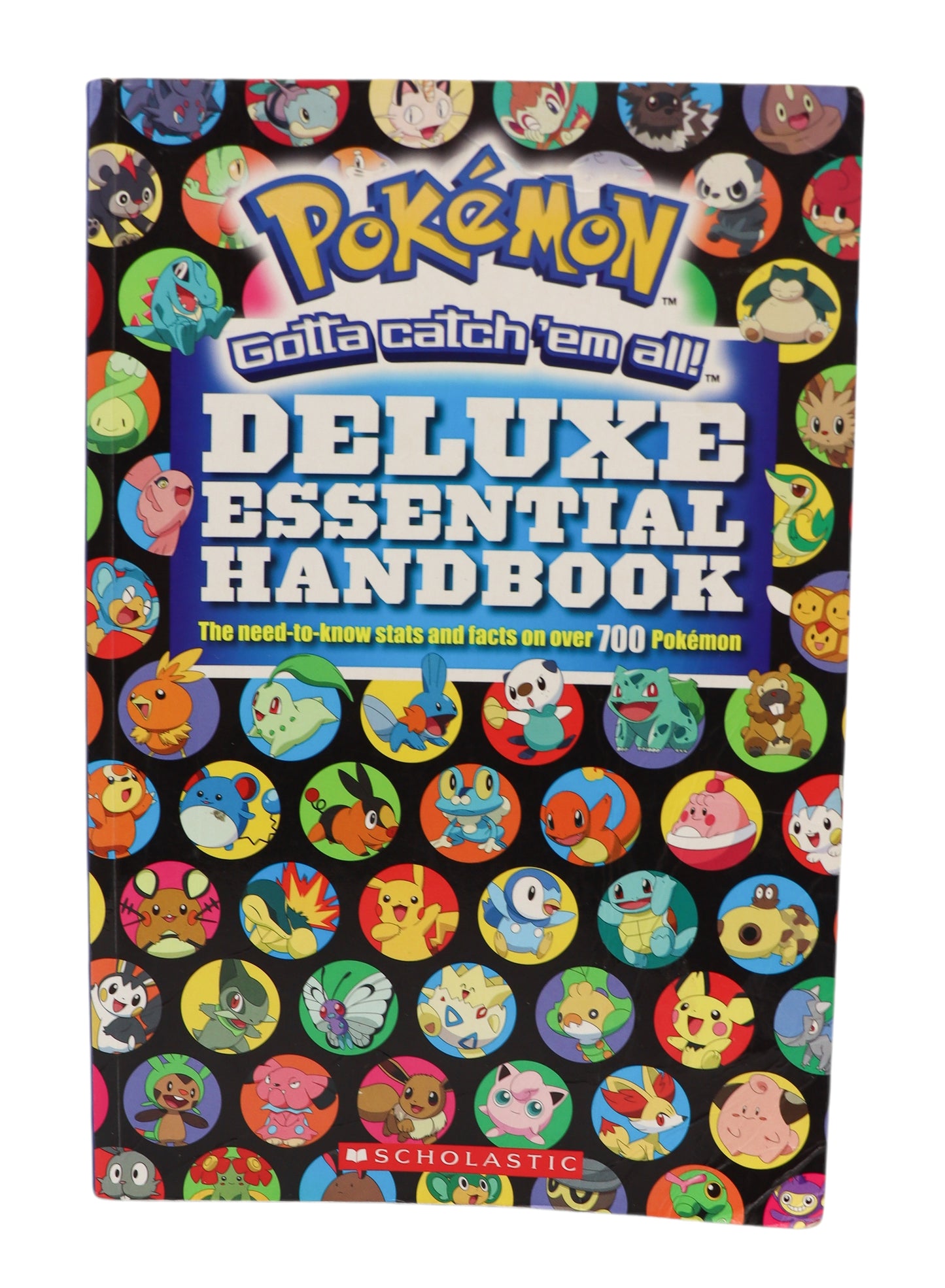 2015 Pokemon Deluxe Essential Handbook