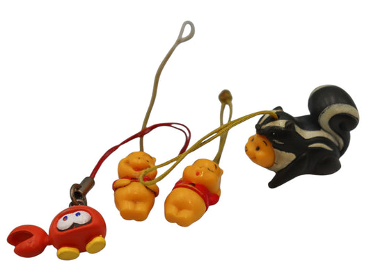 2000s Winnie The Pooh Peekaboo Phone Charms