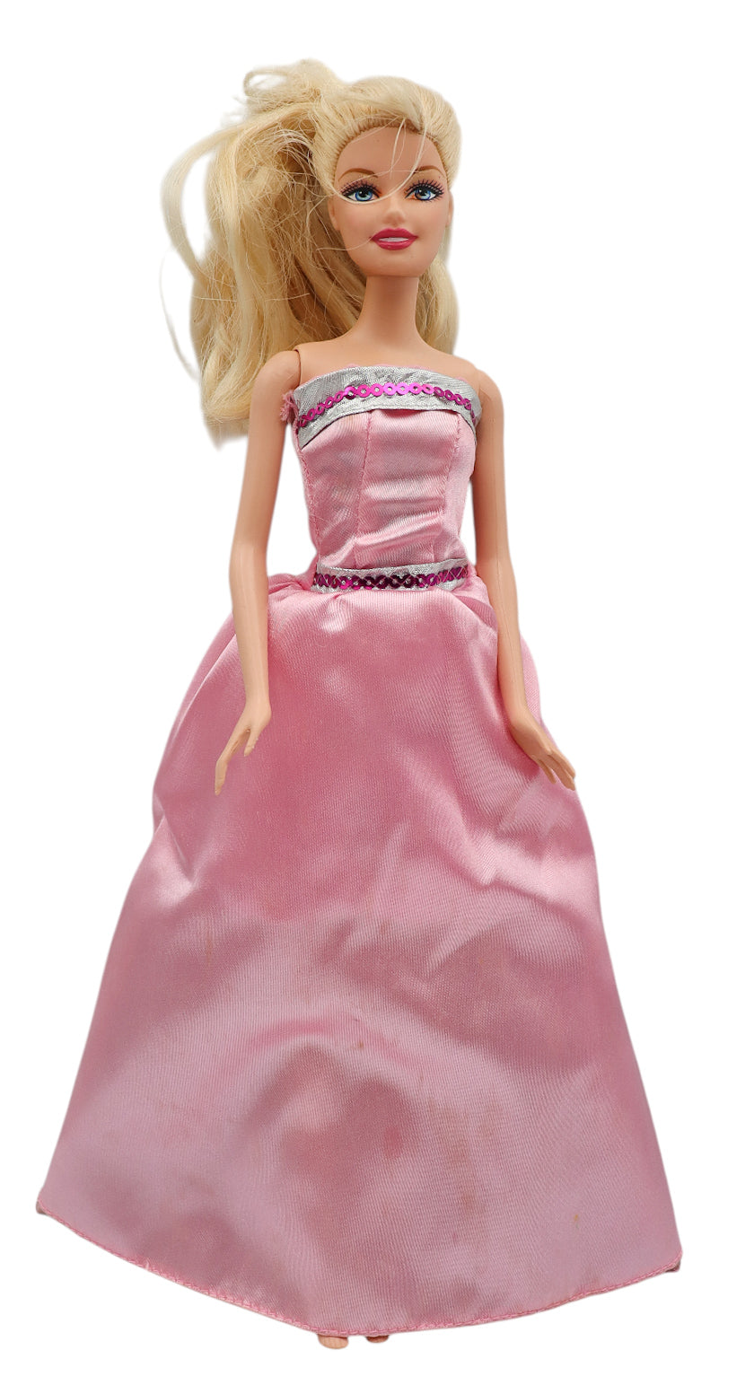 2009 Barbie A Fashion Fairytale Doll