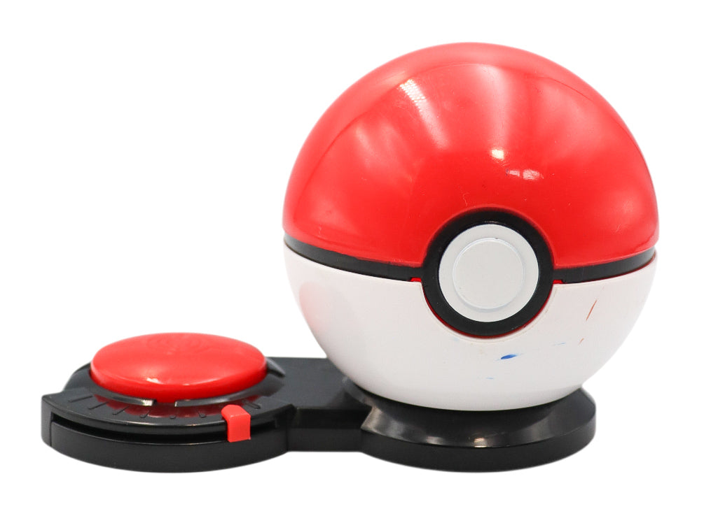 Pokémon Surprise Attack Poké Ball launcher