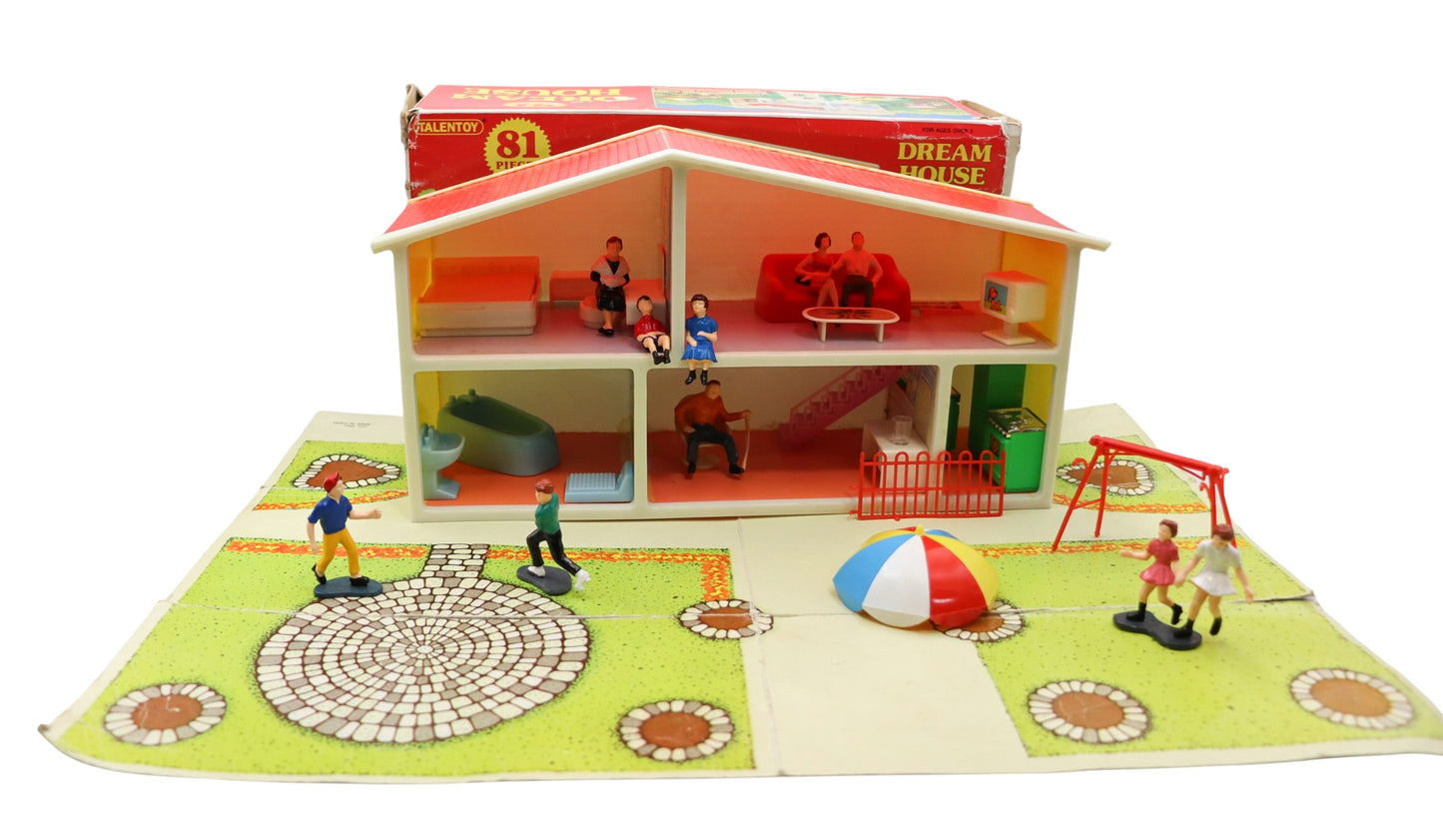 1970s/80s Talentoy Dream House Dollhouse Set