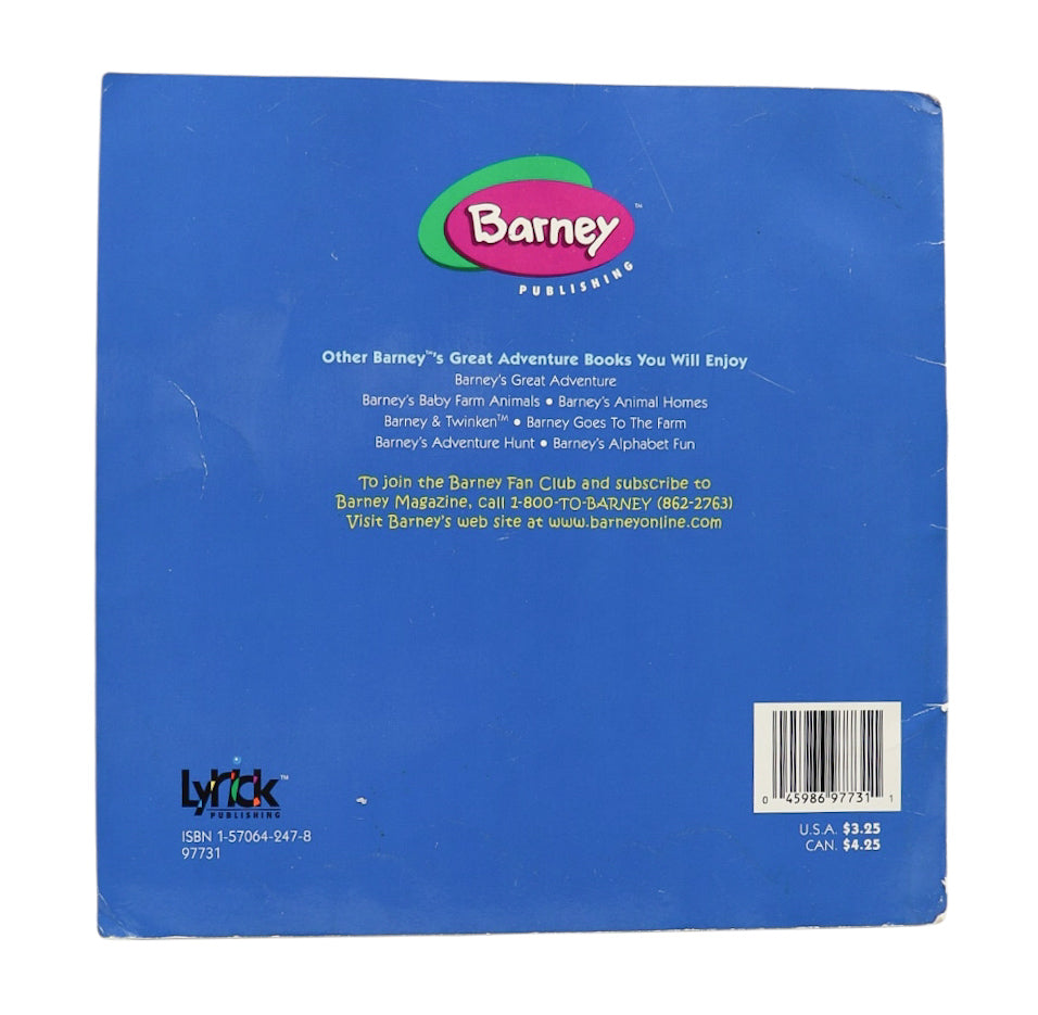 1999 Barney's The Chase Is On! Book