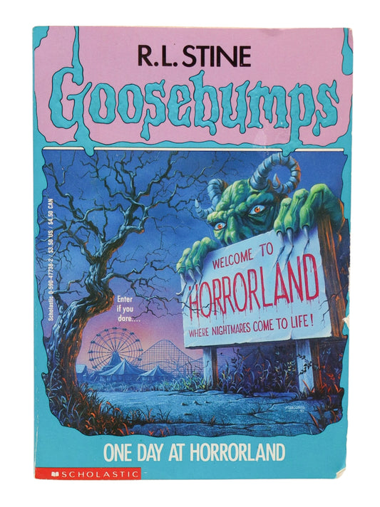 1994 Goosebumps #16: One Day at HorrorLand Book