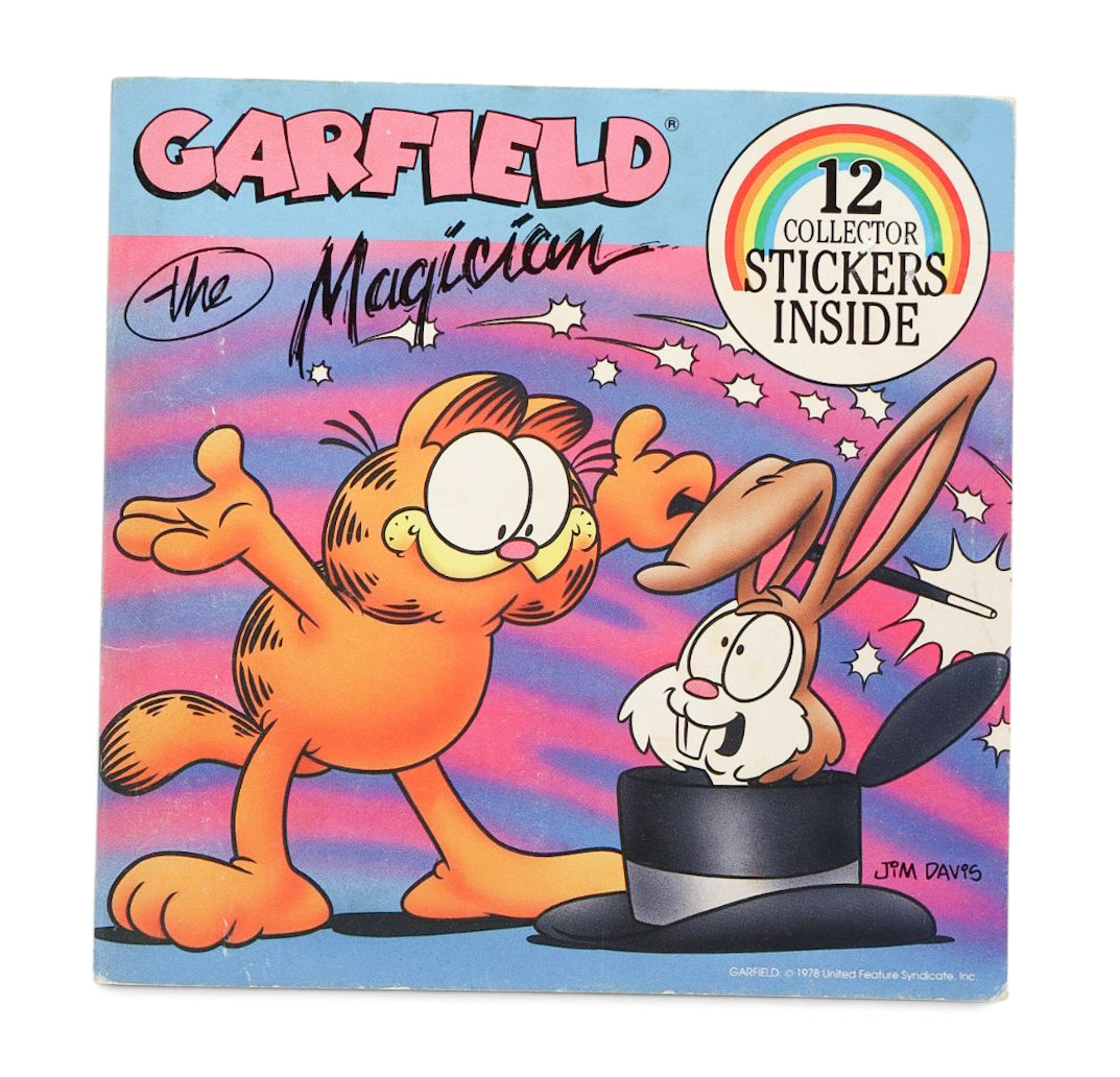1989 Garfield the Magician Book