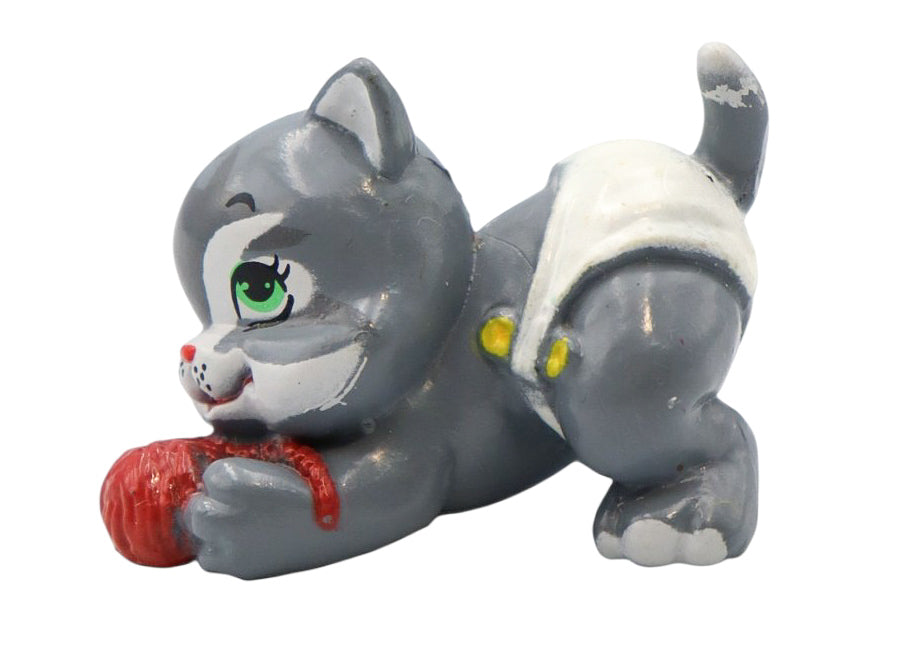1991 Galoob Magic Diaper Pets Grey Kitten with Yarn Ball PVC Figure Assorted