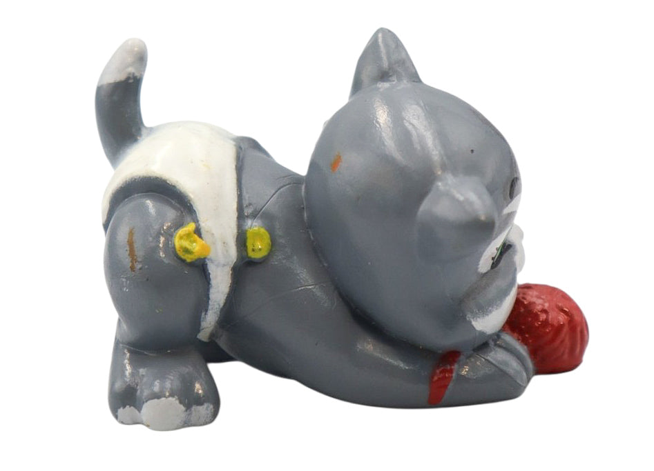 1991 Galoob Magic Diaper Pets Grey Kitten with Yarn Ball PVC Figure Assorted