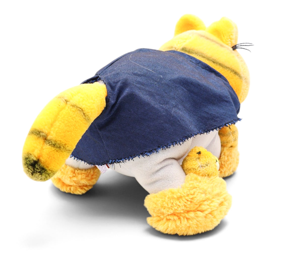 1981 Dakin Garfield in Blue Pajamas with Garfield Slippers Plush