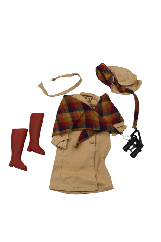 1984 Pedigree Sindy Rain Mac Scarf Belt Hat Boots Binoculars Outfit
