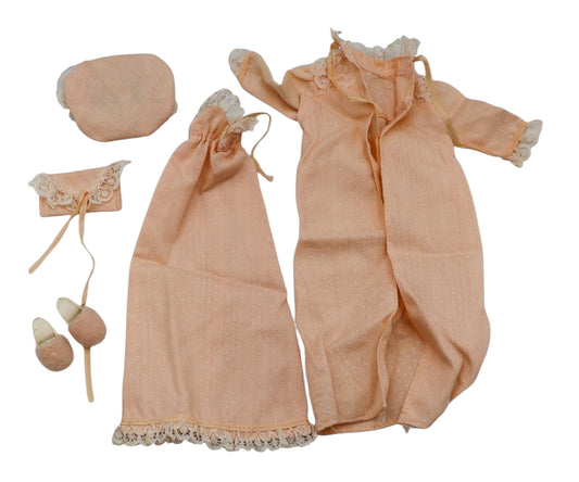 1984 Pedigree Sindy Nightcap Peach Dressing Gown And Robe Outfit
