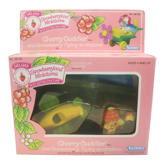 1980s Strawberry Shortcake Deluxe Strawberryland Miniatures Cherry Cuddler
