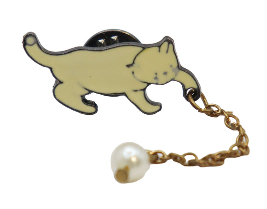 White Kitten Enamel Pin