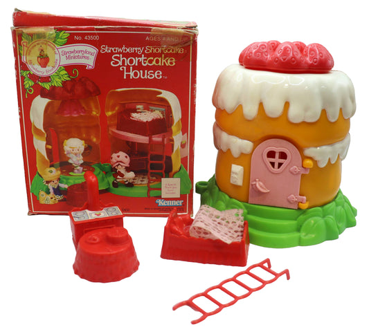 1981 Strawberry Shortcake Shortcake House