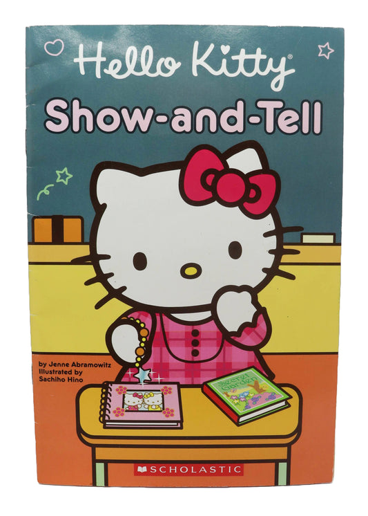 Sanrio Hello Kitty Shoe-And-Tell Book