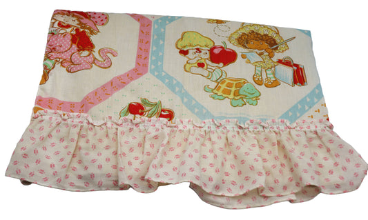 Strawberry Shortcake Kitchen Curtain
